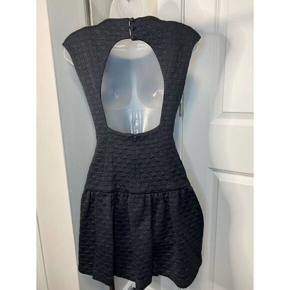 NEW Ali Ro Quilted Black Mini Dress Size 8 - Picture 3 of 4